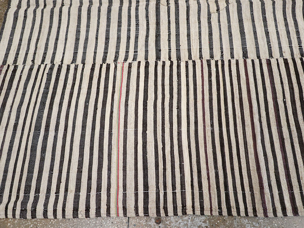 Vintage Persian Flatweave Kilim Gallery Carpet, No.28398 - Gsblank