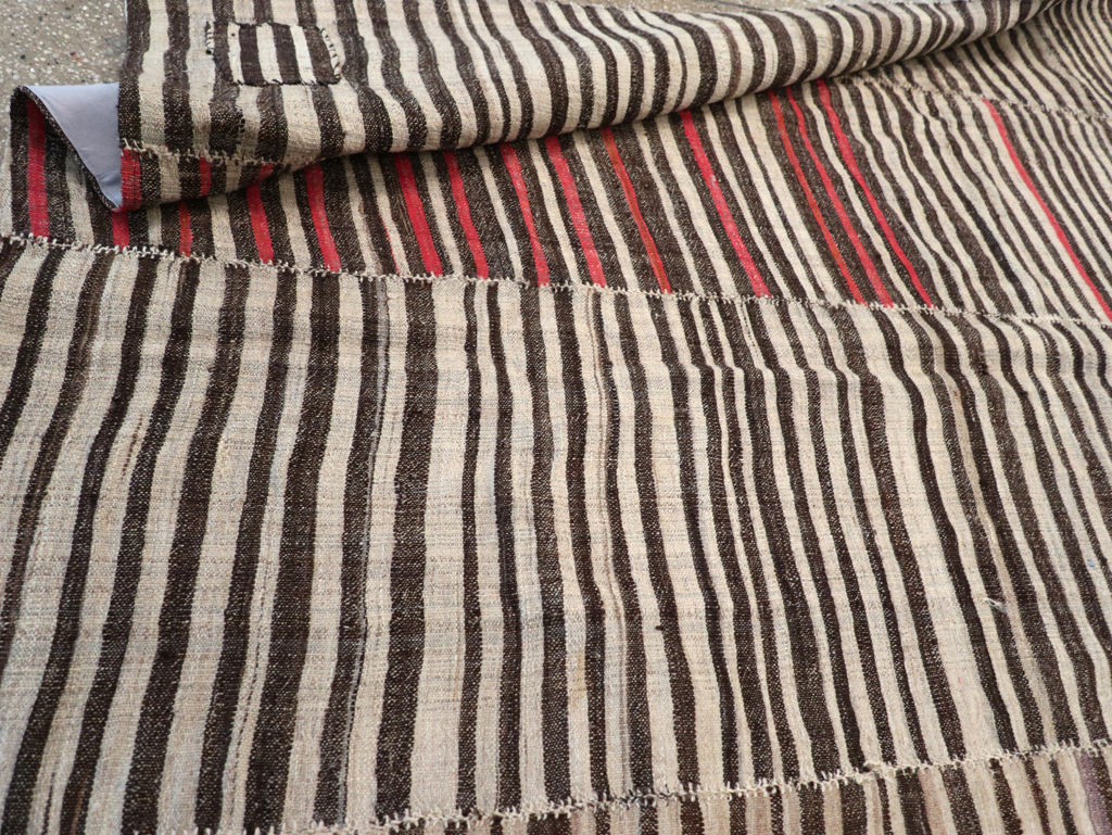 Vintage Persian Flatweave Kilim Accent Carpet, No.28399 - Gsblank