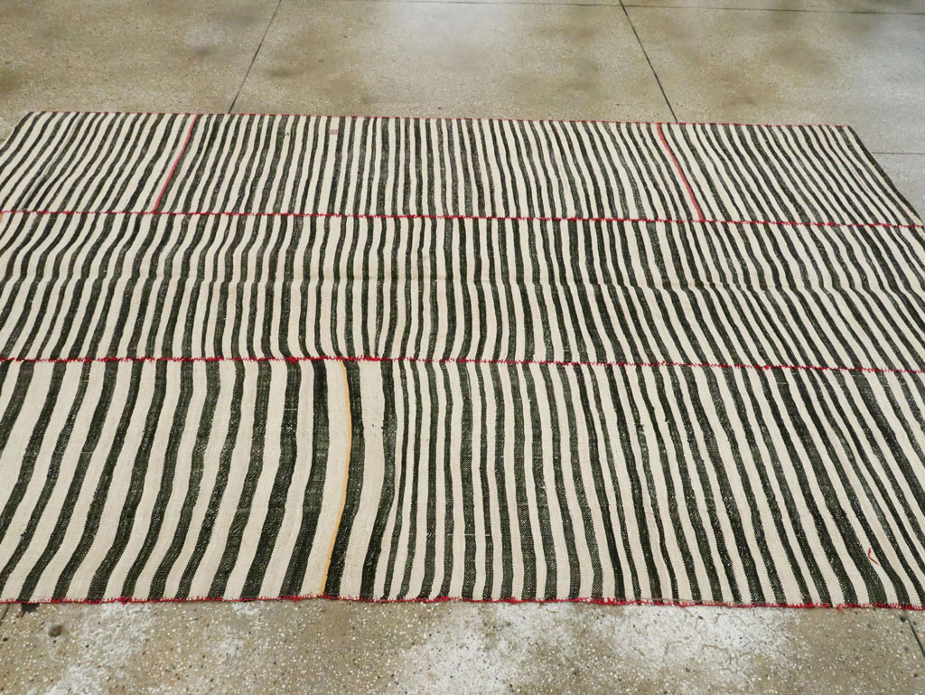 Vintage Persian Flatweave Kilim, No.28401 - Gsblank