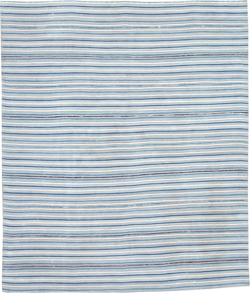 Vintage Persian Flatweave Kilim Square Accent Rug, No.28407 - Gsblank