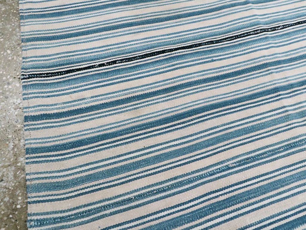 Vintage Persian Flatweave Kilim Square Accent Rug, No.28407 - Gsblank