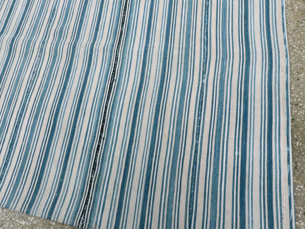 Vintage Persian Flatweave Kilim Square Accent Rug, No.28407 - Gsblank