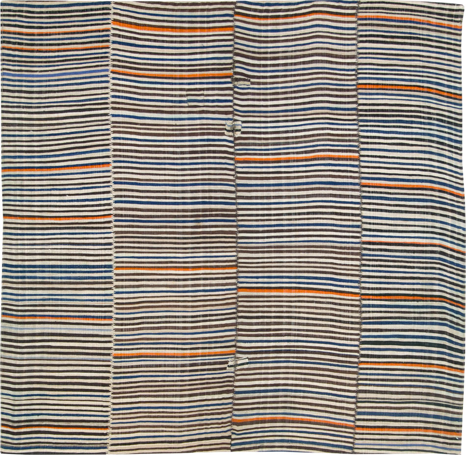 Vintage Persian Flatweave Kilim Square Accent Carpet, No.28421 - Gsblank