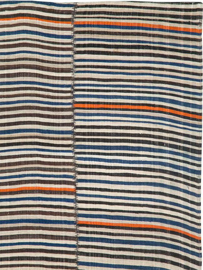 Vintage Persian Flatweave Kilim Square Accent Carpet, No.28421 - Gsblank