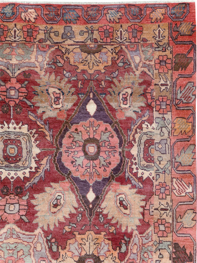 Vintage Northwest Persian Gallery Rug, No.28433 - Gsblank