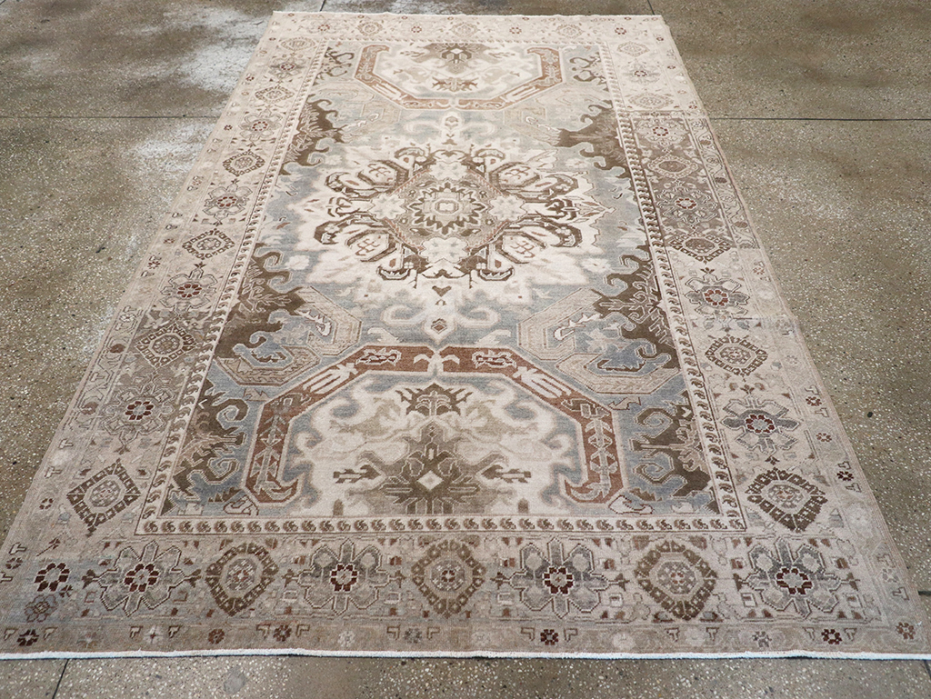 Vintage Turkish Anatolian Rug, No.28487 - Gsblank