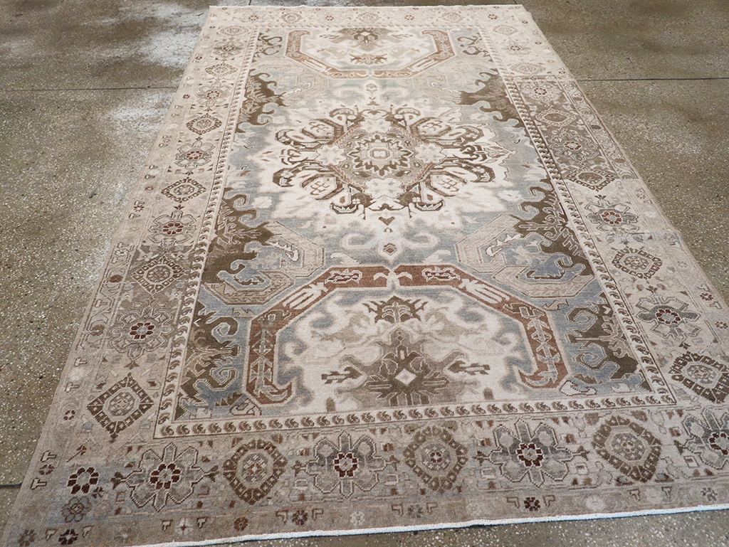 Vintage Turkish Anatolian Rug, No.28487 - Gsblank