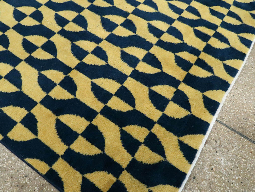 Vintage Anatolian Art Deco Carpet, No.28488 - Gsblank