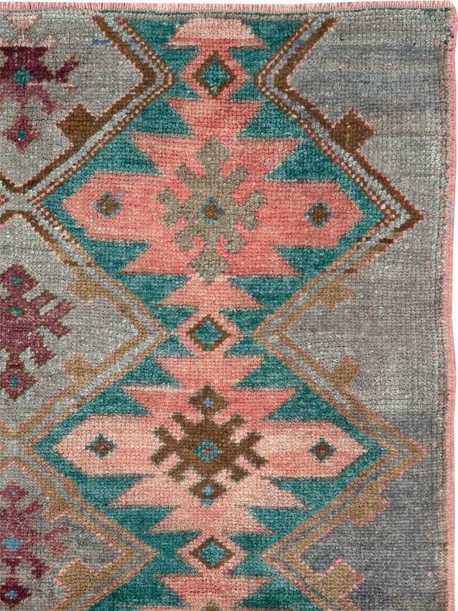 Vintage Anatolian Rug, No.28489 - Gsblank