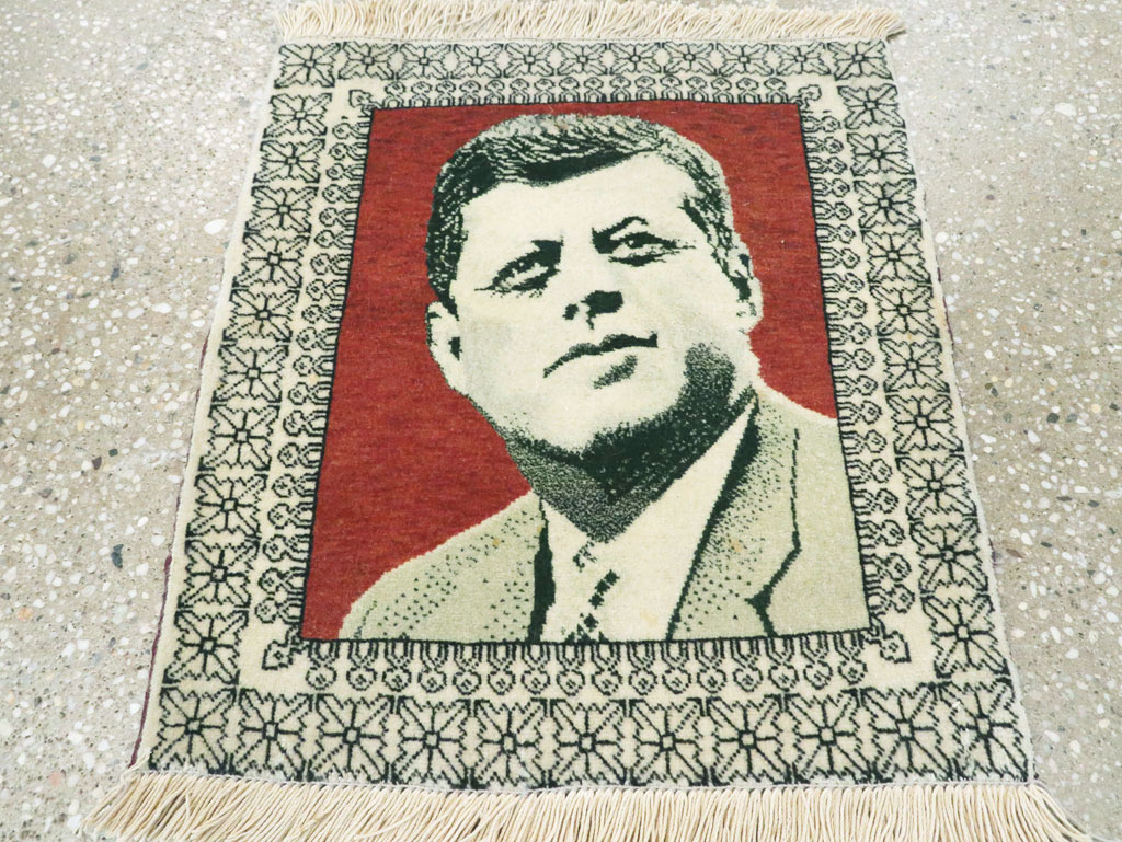 Vintage Persian Tabriz Pictorial Rug, No.28490 - Gsblank