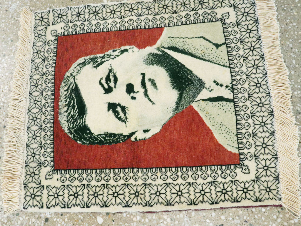 Vintage Persian Tabriz Pictorial Rug, No.28490 - Gsblank