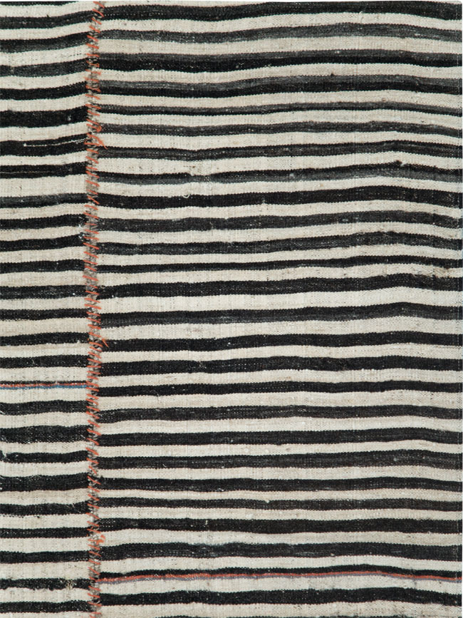 Vintage Persian Flatweave Kilim Square Accent Rug, No.28503 - Gsblank