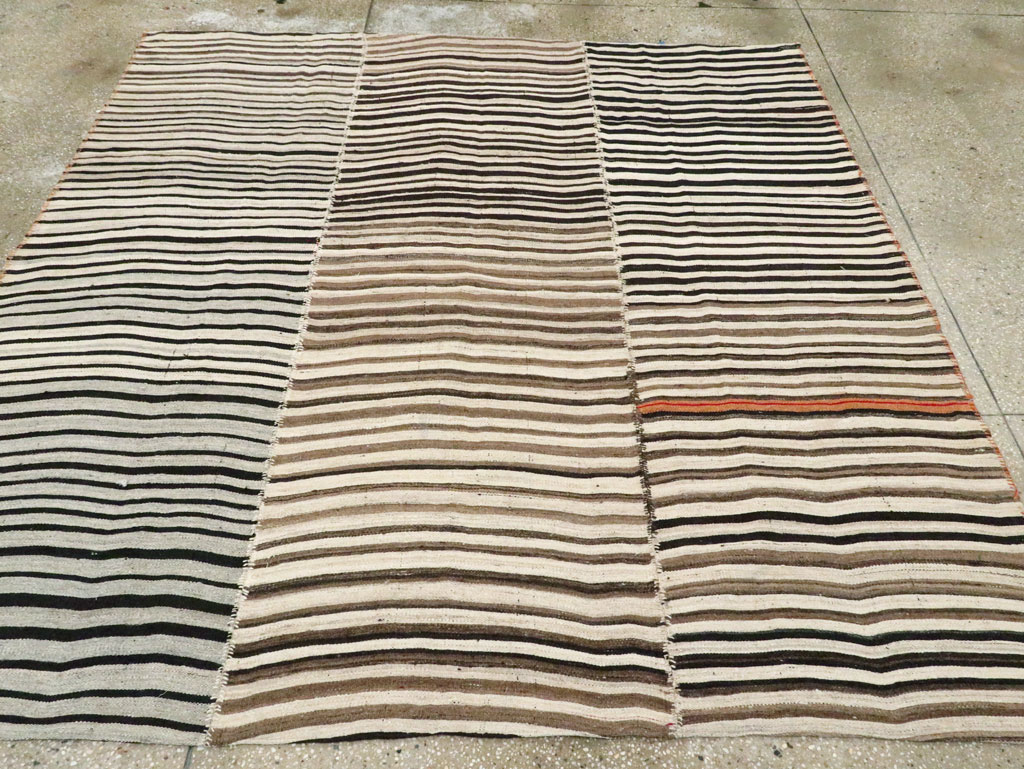 Vintage Persian Flatweave Kilim Square Accent Carpet, No.28507 - Gsblank