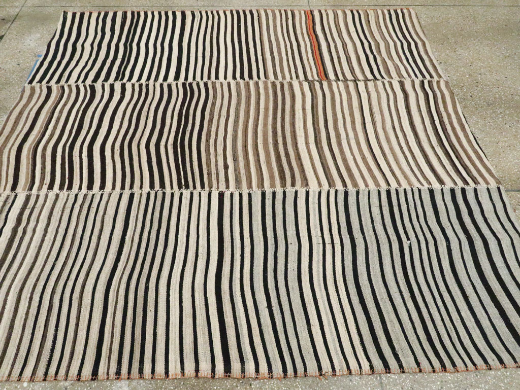 Vintage Persian Flatweave Kilim Square Accent Carpet, No.28507 - Gsblank