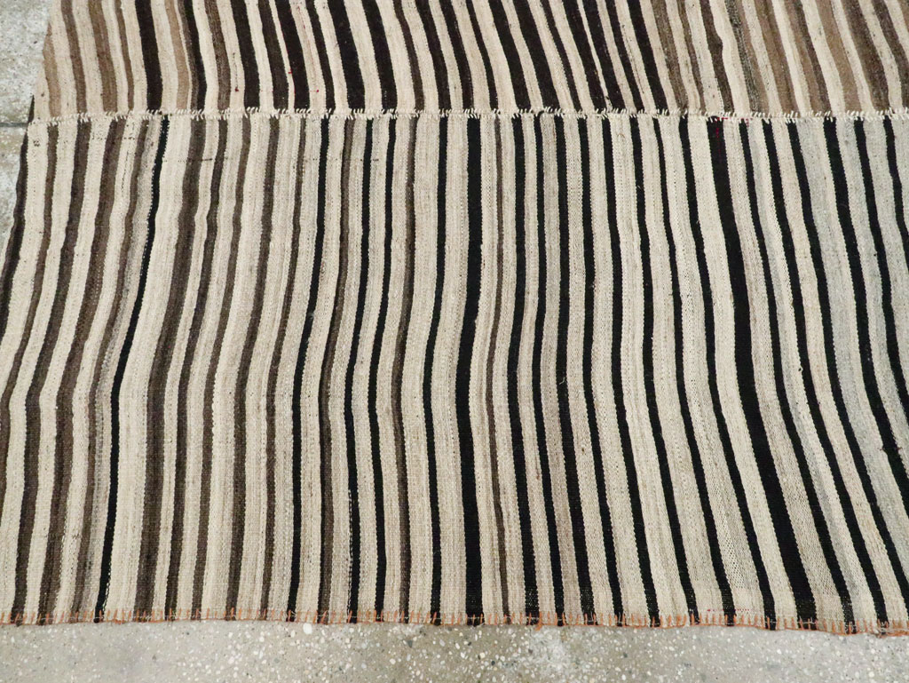 Vintage Persian Flatweave Kilim Square Accent Carpet, No.28507 - Gsblank