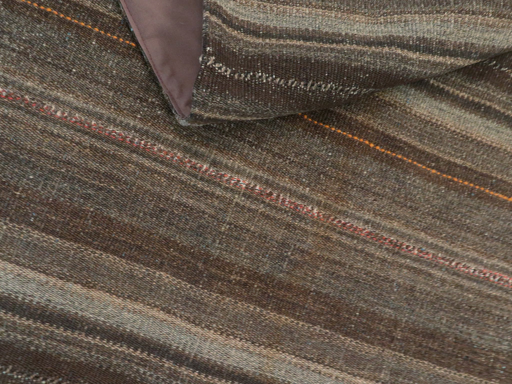 Vintage Persian Flatweave Kilim Accent Rug, No.28510 - Gsblank