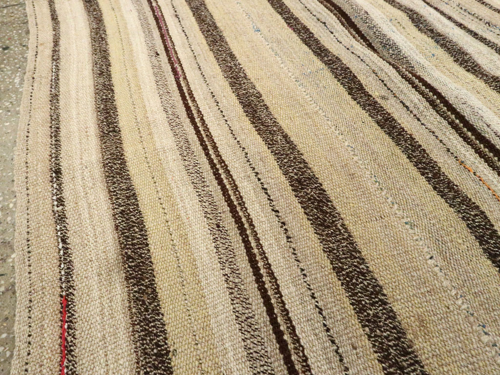 Vintage Persian Flatweave Kilim Accent Rug, No.28511 - Gsblank