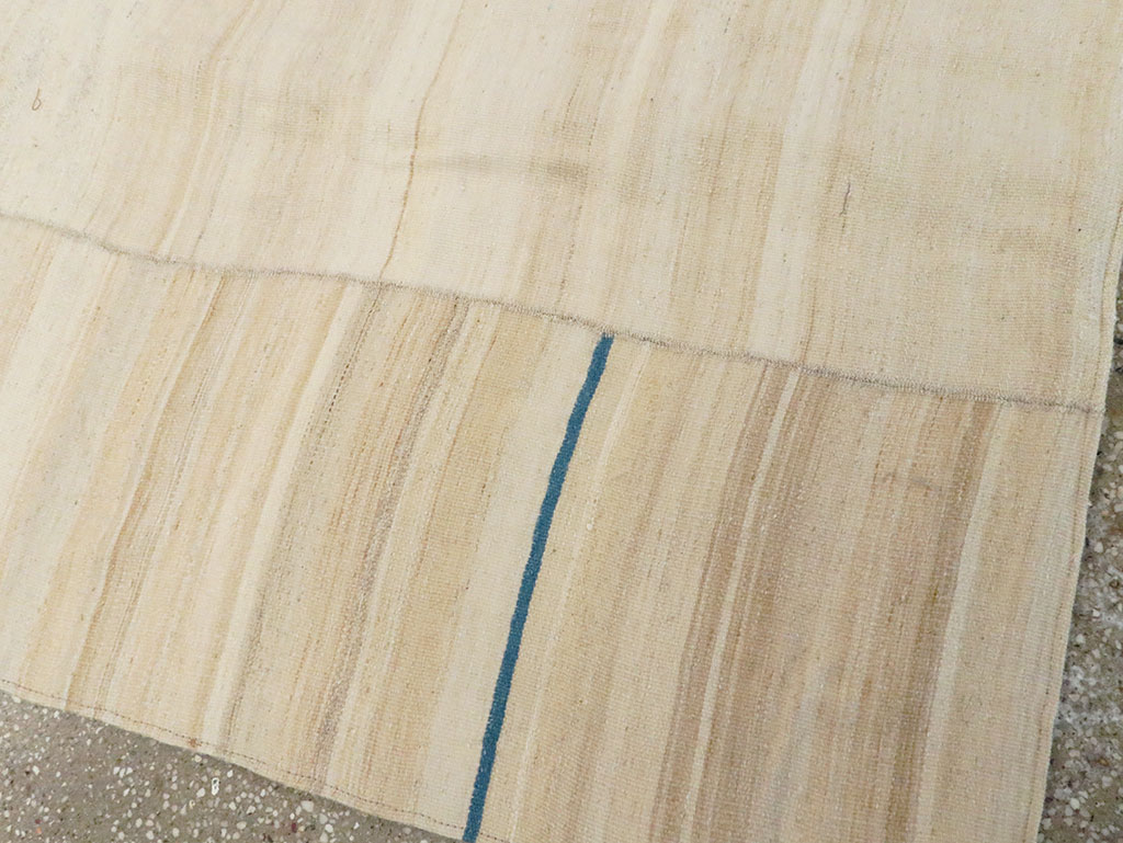 Contemporary Persian Flatweave Kilim Rug, No.28523 - Gsblank