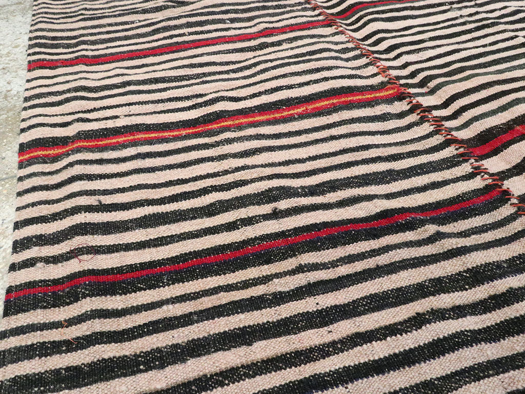 Vintage Persian Flatweave Kilim Accent Rug, No.28530 - Gsblank