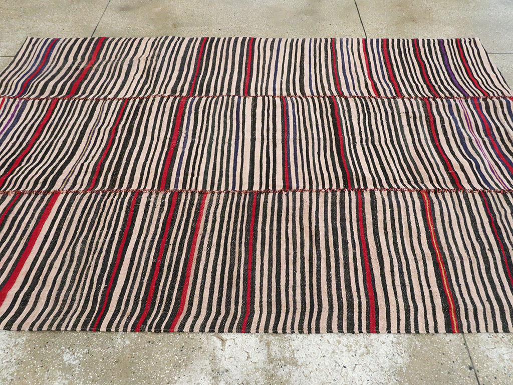 Vintage Persian Flatweave Kilim Accent Rug, No.28530 - Gsblank