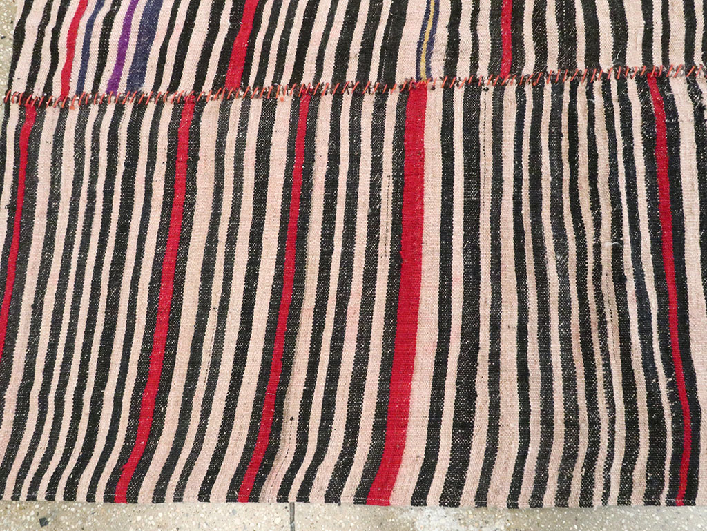 Vintage Persian Flatweave Kilim Accent Rug, No.28530 - Gsblank