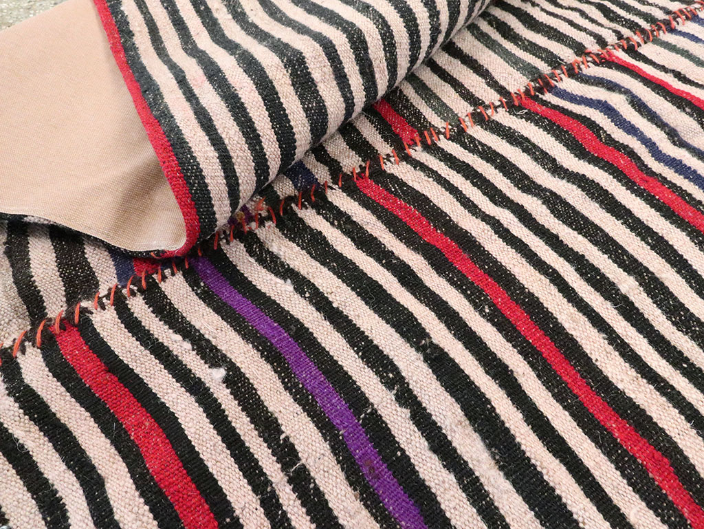 Vintage Persian Flatweave Kilim Accent Rug, No.28530 - Gsblank