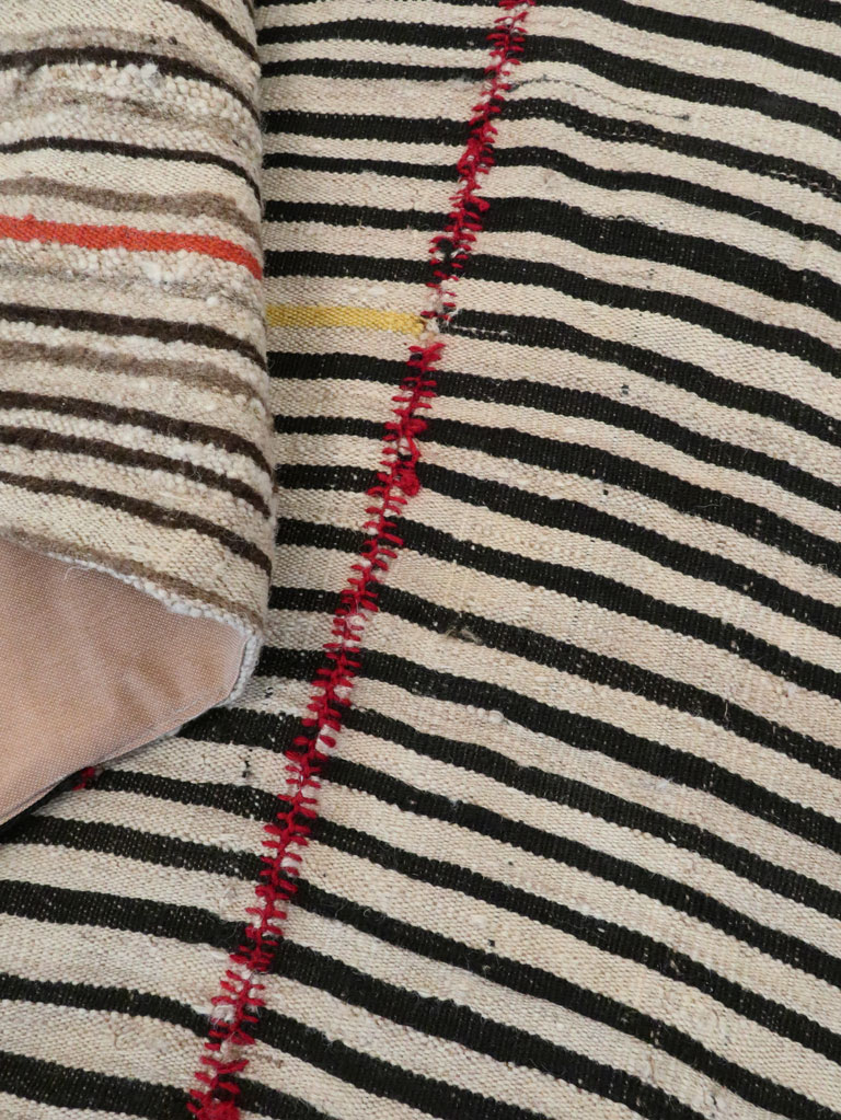 Vintage Persian Flatweave Kilim , No.28541 - Gsblank
