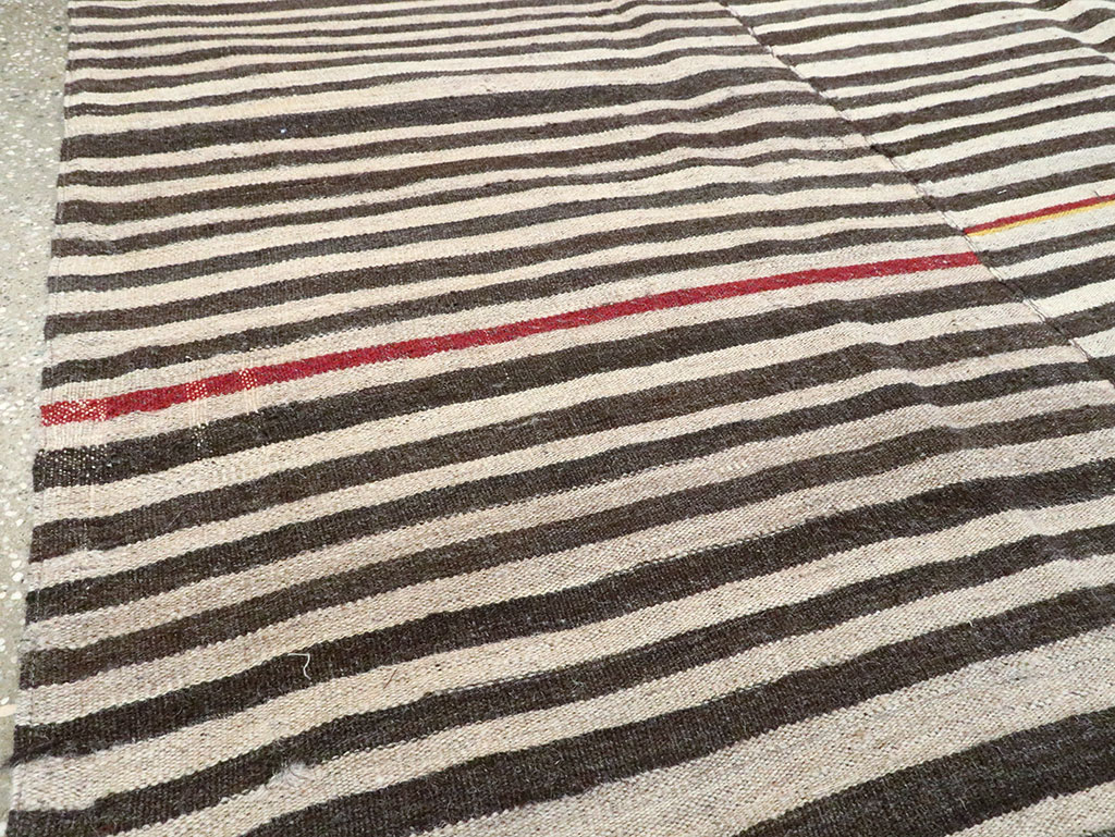 Vintage Persian Flatweave Kilim Accent Rug, No.28543 - Gsblank