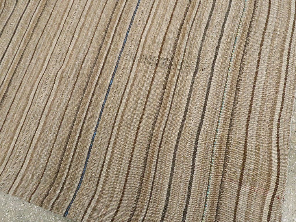 Vintage Persian Flatweave Kilim Room Size Rug, No.28545 - Gsblank