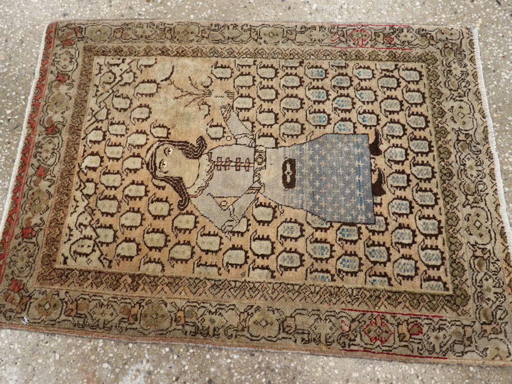 Antique Persian Tabriz Pictorial Rug, No.28553 - Gsblank