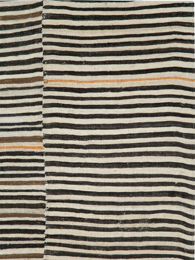 Vintage Persian Flatweave Kilim Square Accent Rug, No.28558 - Gsblank