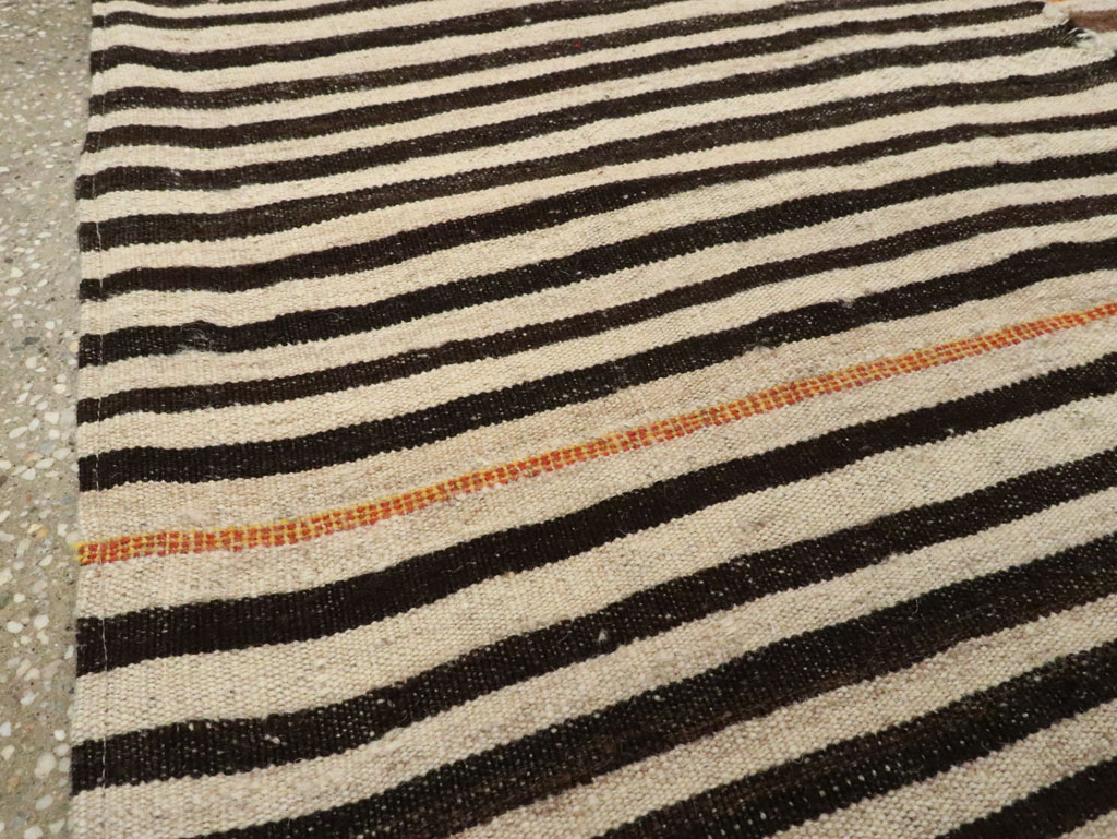 Vintage Persian Flatweave Kilim Square Accent Rug, No.28558 - Gsblank