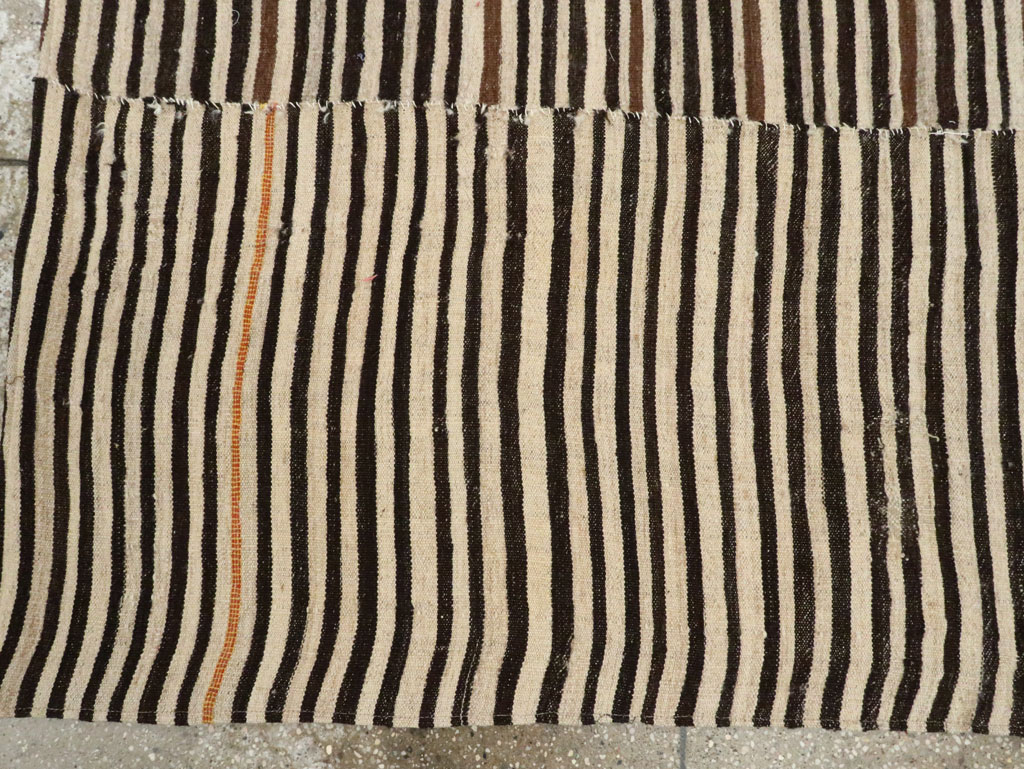 Vintage Persian Flatweave Kilim Square Accent Rug, No.28558 - Gsblank