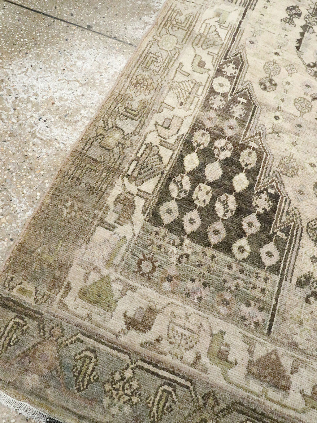 Vintage Persian Malayer Accent Rug, No.28628 - Gsblank