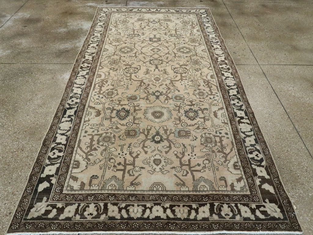 Vintage Persian Malayer Gallery Carpet, No.28740 - Gsblank