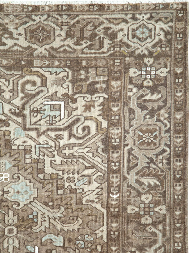 Vintage Persian Heriz Carpet, No.28750 - Gsblank