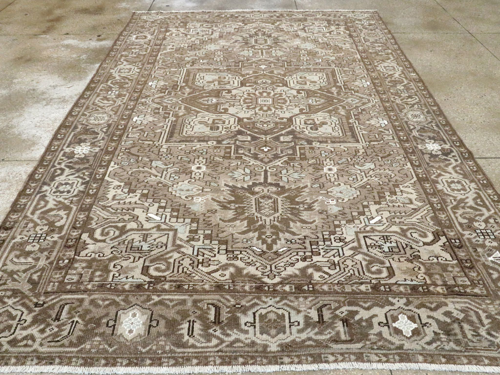 Vintage Persian Heriz Carpet, No.28750 - Gsblank