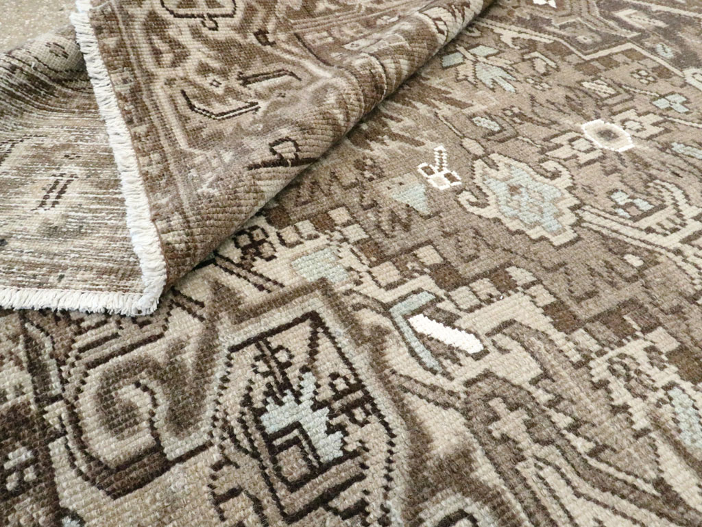 Vintage Persian Heriz Carpet, No.28750 - Gsblank