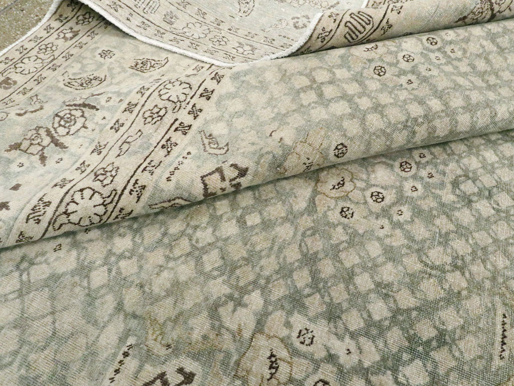 Vintage Persian Tabriz Carpet, No.28753 - Gsblank