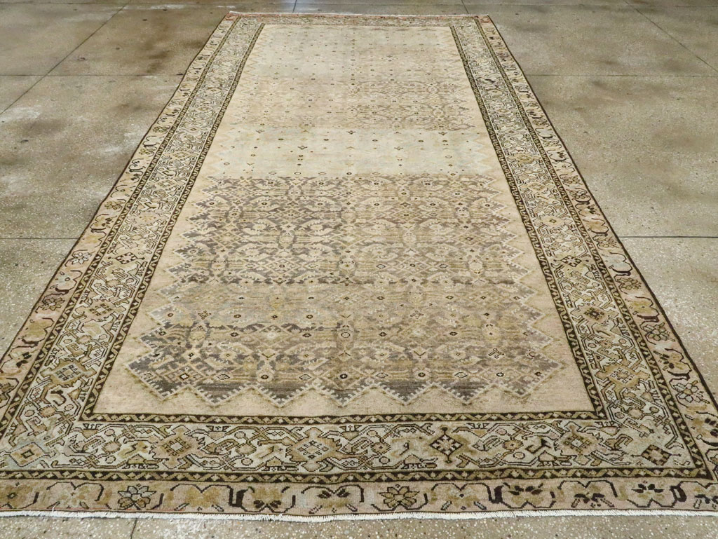 Antique Persian Malayer Gallery Carpet, No.28795 - Gsblank