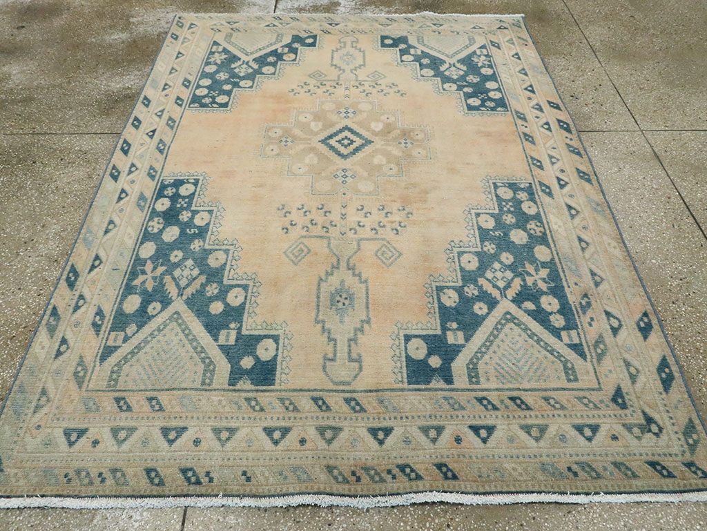Vintage Persian Afshar Accent Rug, No.28806 - Gsblank