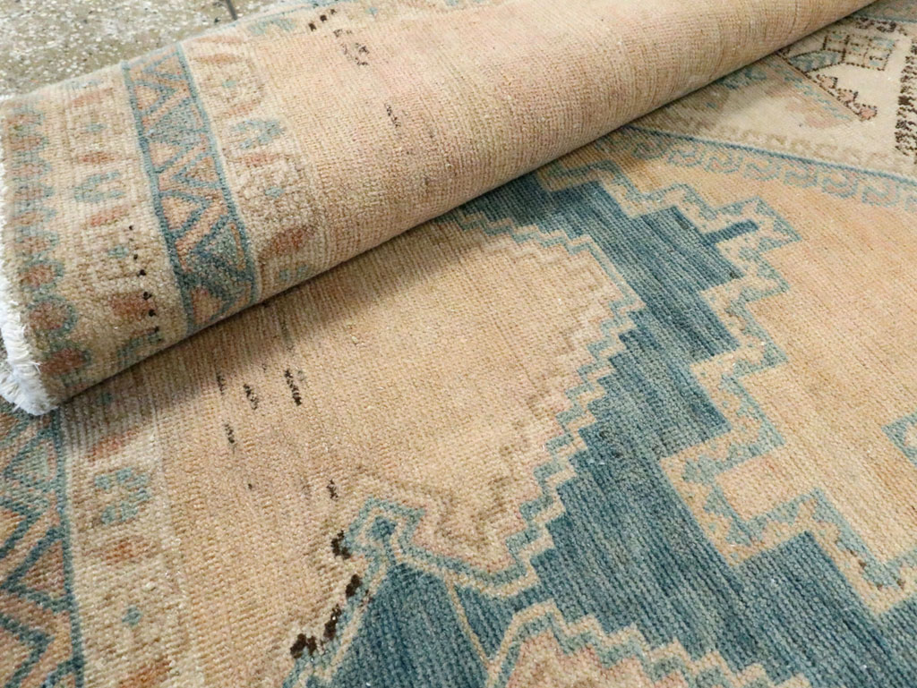 Vintage Persian Afshar Accent Rug, No.28812 - Gsblank