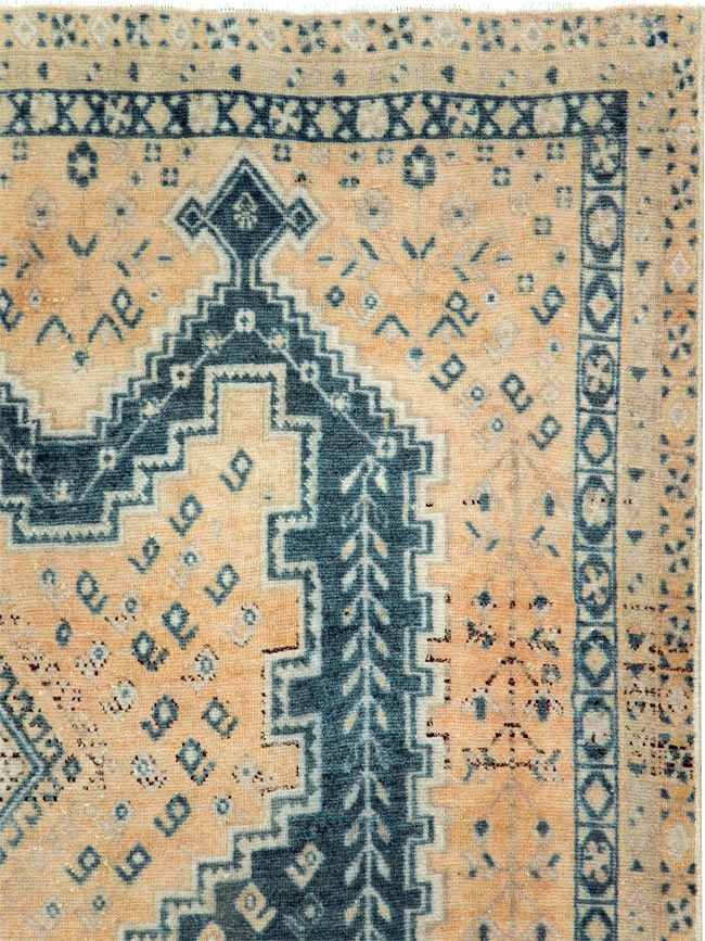 Vintage Persian Afshar Accent Rug, No.28813 - Gsblank