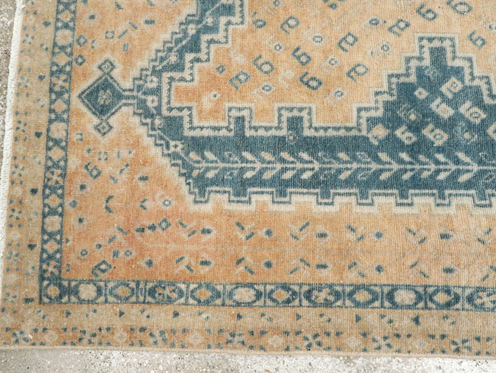 Vintage Persian Afshar Accent Rug, No.28813 - Gsblank