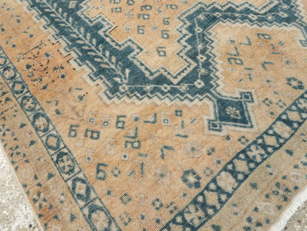 Vintage Persian Afshar Accent Rug, No.28813 - Gsblank