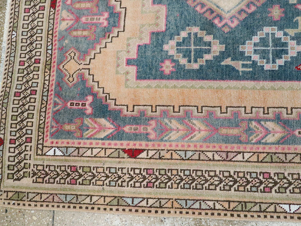 Vintage Persian Afshar Accent Rug, No.28862 - Gsblank