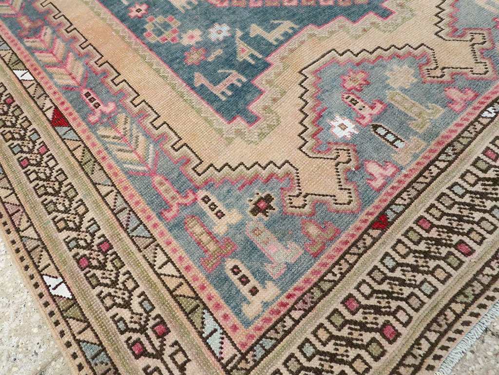 Vintage Persian Afshar Accent Rug, No.28862 - Gsblank