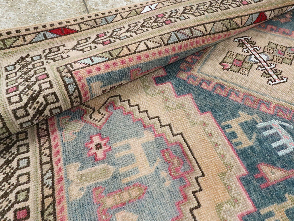 Vintage Persian Afshar Accent Rug, No.28862 - Gsblank
