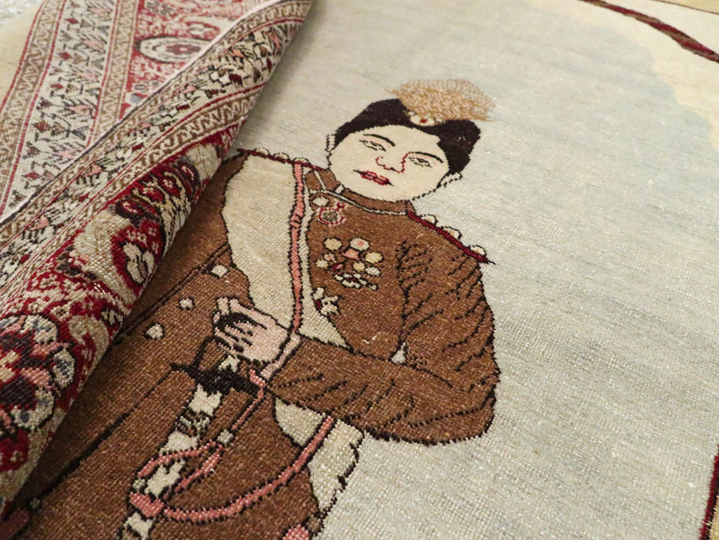 Antique Persian Tabriz Rug, No.28877 - Gsblank