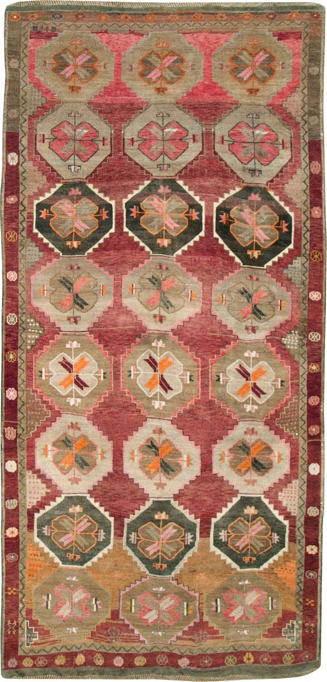 Vintage Turkish Anatolian Large Gallery Carpet, No.28879 - Gsblank